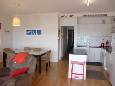 Seascape - Accommodation Directory 4