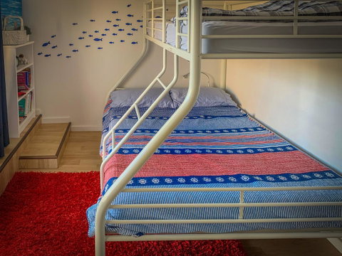Seascape - Accommodation Directory 12