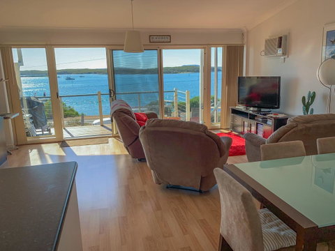 Seascape - Accommodation Directory 17