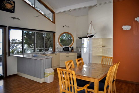 Rest A Shore Coffin Bay - Accommodation Directory 7