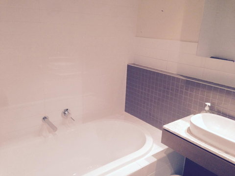 Breakwater Apartment - Accommodation Directory 15