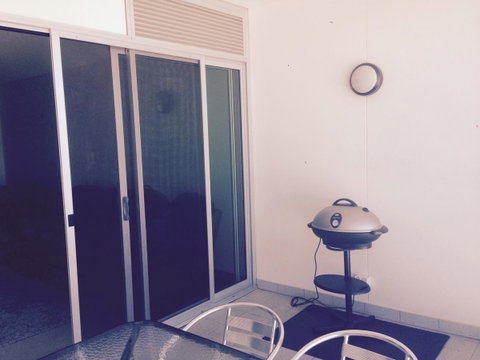 Breakwater Apartment - Accommodation Directory 11
