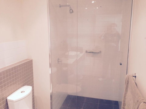 Breakwater Apartment - Accommodation Directory 16