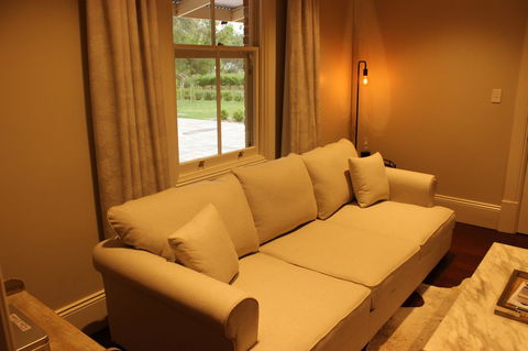 OXENBERRY FARM - Accommodation Directory 8