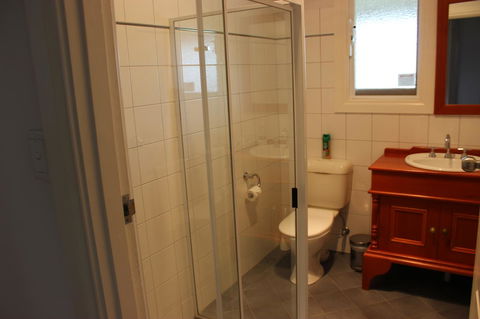 OXENBERRY FARM - Accommodation Directory 18