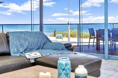 Sail Away - Accommodation Directory 0