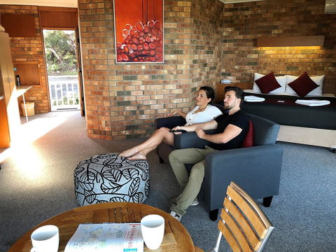 Kangaroo Island Seaside Inn - Accommodation Directory 9