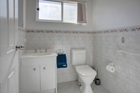 Bay Bliss - Accommodation Directory 9