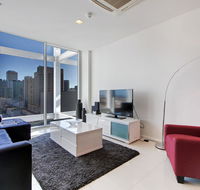 Light and spacious stunning views of Adelaide - Accommodation Directory