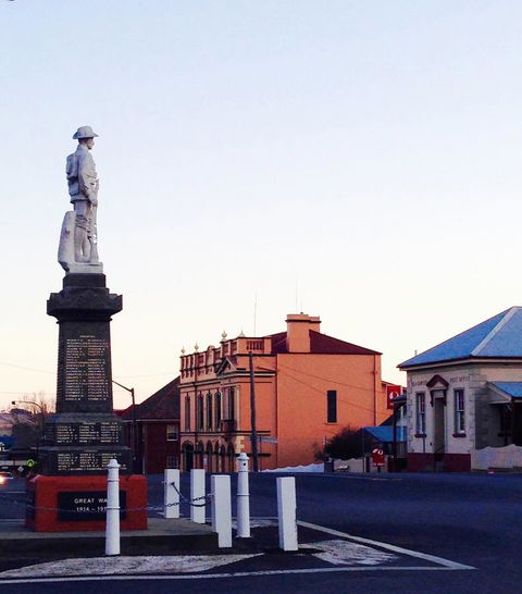 Wallace Lodge - PID-STRA-16871 - Accommodation Directory 9