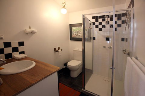 Wallace Lodge - PID-STRA-16871 - Accommodation Directory 6