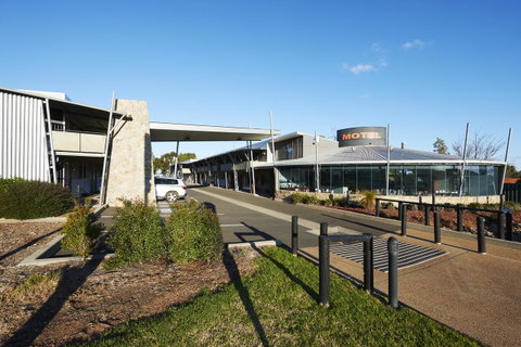 Station Motel - Accommodation Directory 3