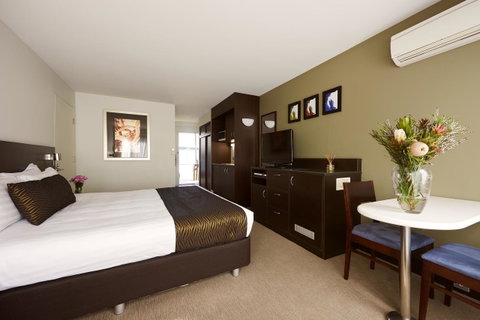 Station Motel - Accommodation Directory 7