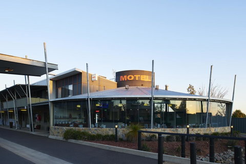 Station Motel - Accommodation Directory 2