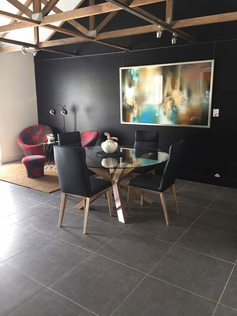 Irongate Studio B&B - Accommodation Directory 11