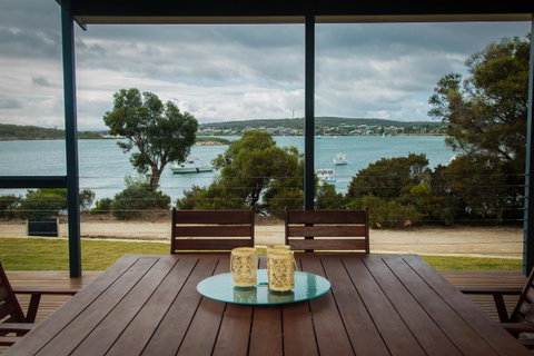 Waterfront On Osprey - Accommodation Directory 10