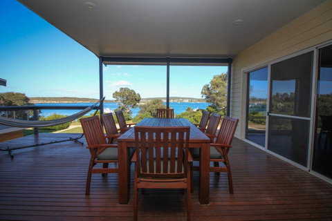 Waterfront On Osprey - Accommodation Directory 12
