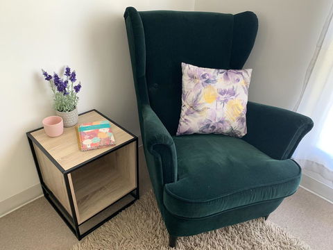 Sunshine Four - Accommodation Directory 33