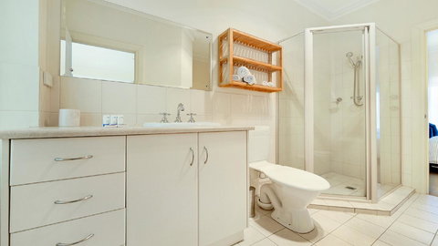 GOUGER 265 - Accommodation Directory 20