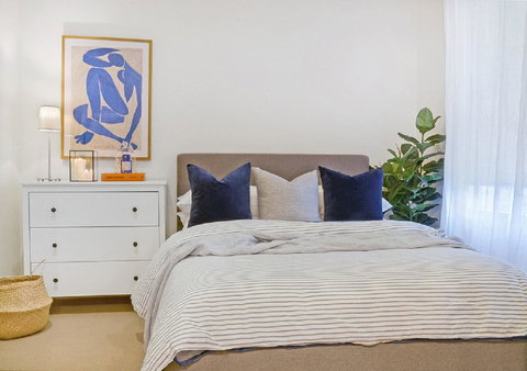 GOUGER 265 - Accommodation Directory 2