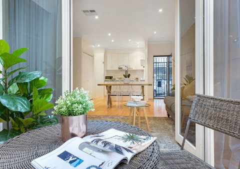 GOUGER 265 - Accommodation Directory 5