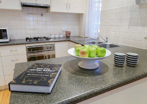 GOUGER 265 - Accommodation Directory 3