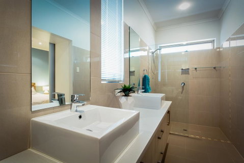 Seasalt - Accommodation Directory 13