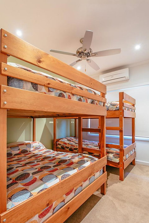Seasalt - Accommodation Directory 10