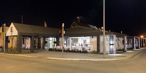 Ellen Hotel - Accommodation Directory 12