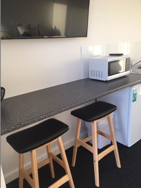 Port Lincoln Shark Apartment 3 - Accommodation Directory 14