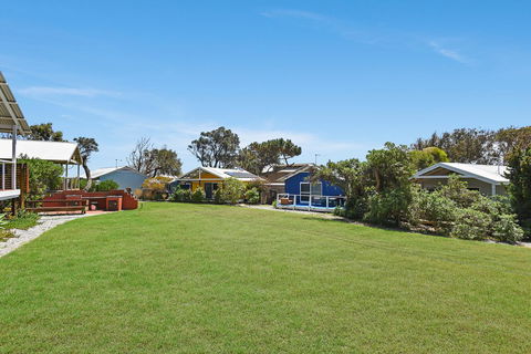 Casa Capri - Aldinga Beach - C21 SouthCoast Holidays - Accommodation Directory 14