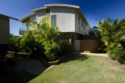 Boom 6 Boomerang Beach - Accommodation Directory 14
