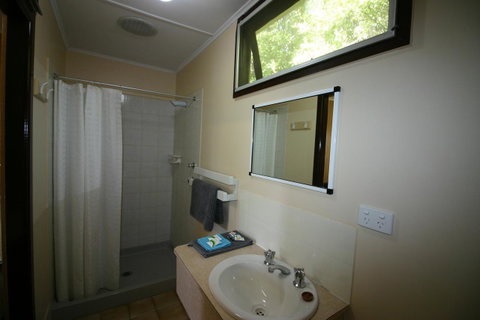 Millicent Hillview Caravan Park - Accommodation Directory 29