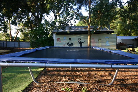 Millicent Hillview Caravan Park - Accommodation Directory 7