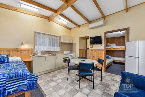 Millicent Hillview Caravan Park - Accommodation Directory 16