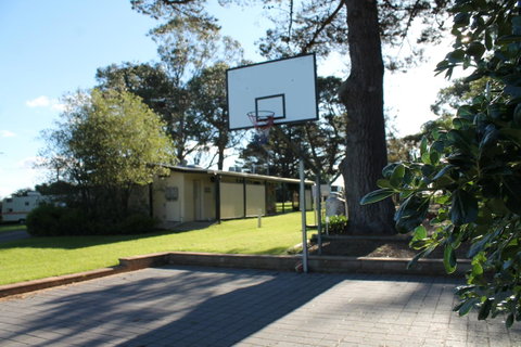 Millicent Hillview Caravan Park - Accommodation Directory 8