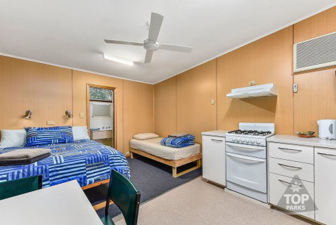 Millicent Hillview Caravan Park - Accommodation Directory 11
