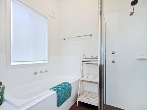 Seas The Day - Accommodation Directory 15