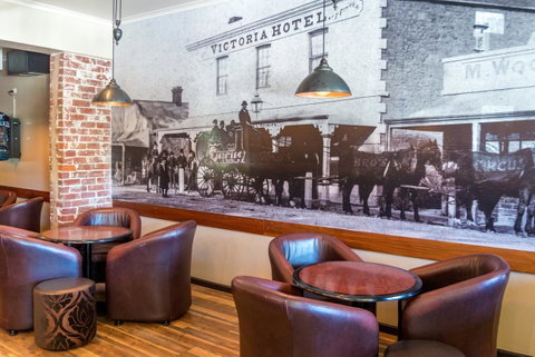 Victoria Hotel Strathalbyn - Accommodation Directory 23