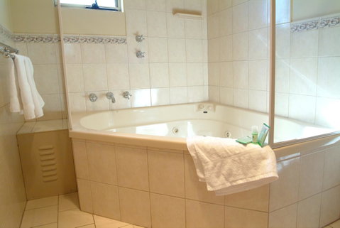 Victoria Hotel Strathalbyn - Accommodation Directory 5