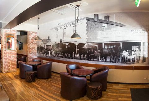 Victoria Hotel Strathalbyn - Accommodation Directory 19