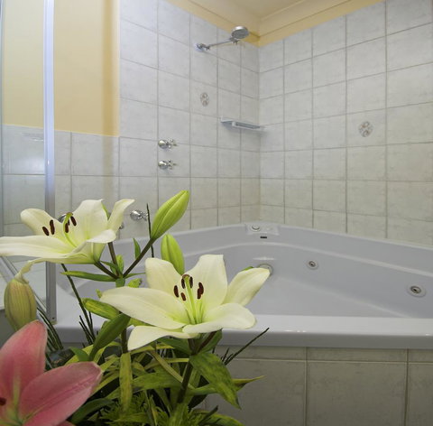 Victoria Hotel Strathalbyn - Accommodation Directory 7