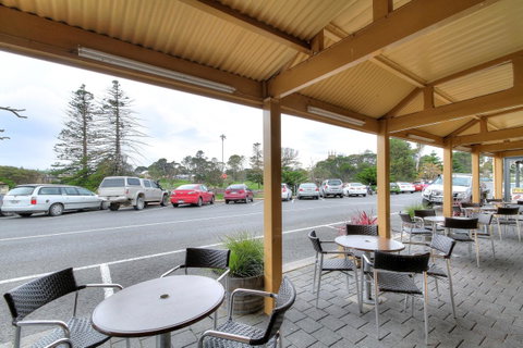 Victoria Hotel Strathalbyn - Accommodation Directory 14