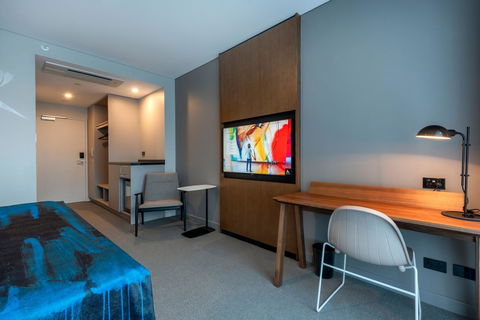 The Adnate Perth - Art Series - Accommodation Directory 12