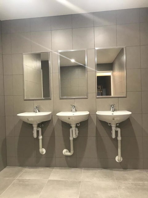 Perth City Backpackers Hostel - Note - Valid Passport Required To Check In - Accommodation Directory 14