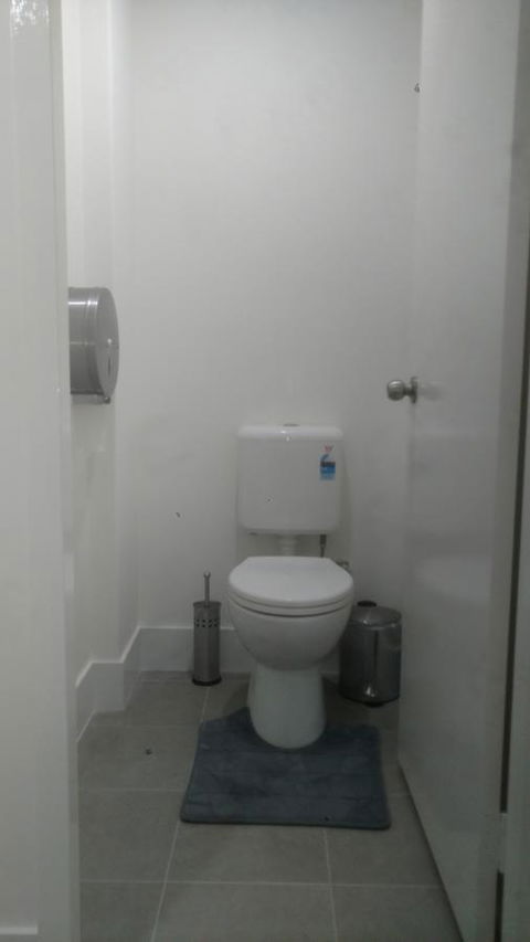 Perth City Backpackers Hostel - Note - Valid Passport Required To Check In - Accommodation Directory 16