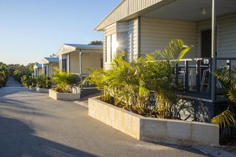 Karrinyup Waters Resort - Accommodation Directory 9