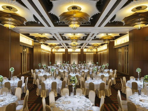 Crown Promenade Perth - Accommodation Directory 22