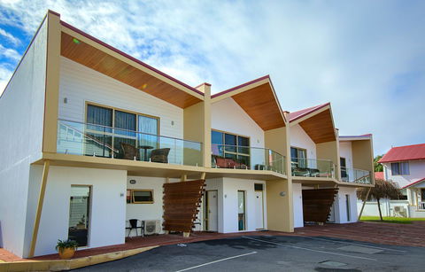 Pelicans Albany Middleton Beach - Accommodation Directory 1