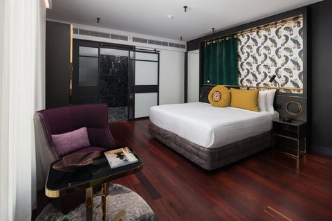 QT Perth - Accommodation Directory 5